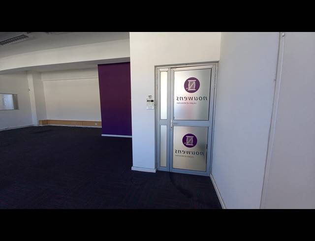 135M² BUSINESS RENTED IN WOODSTOCK